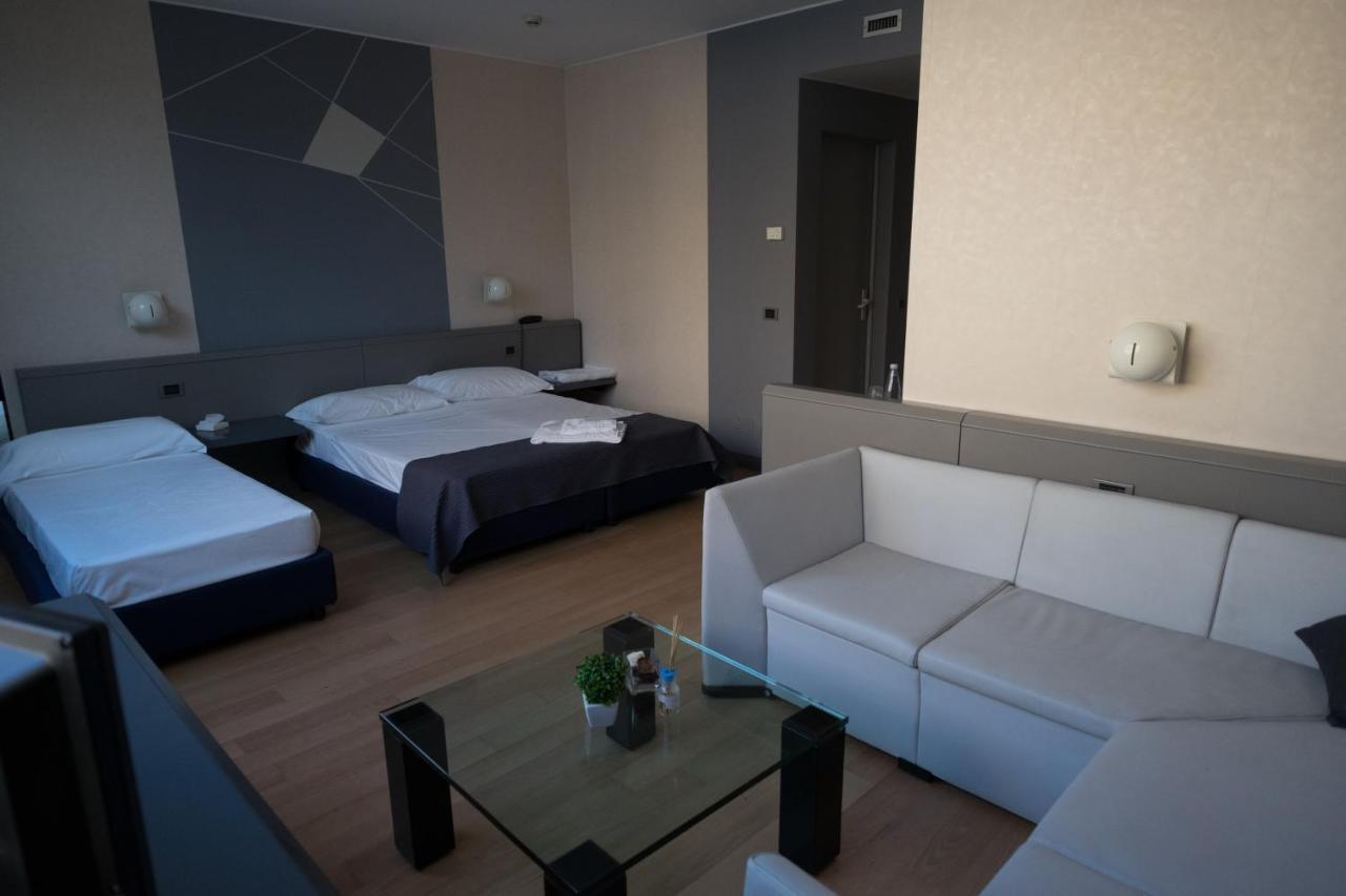 Alba Hotel Eksteriør bilde
